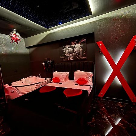 Romeo Nights - Love Rooms - Adults Only Bukarest Exteriör bild