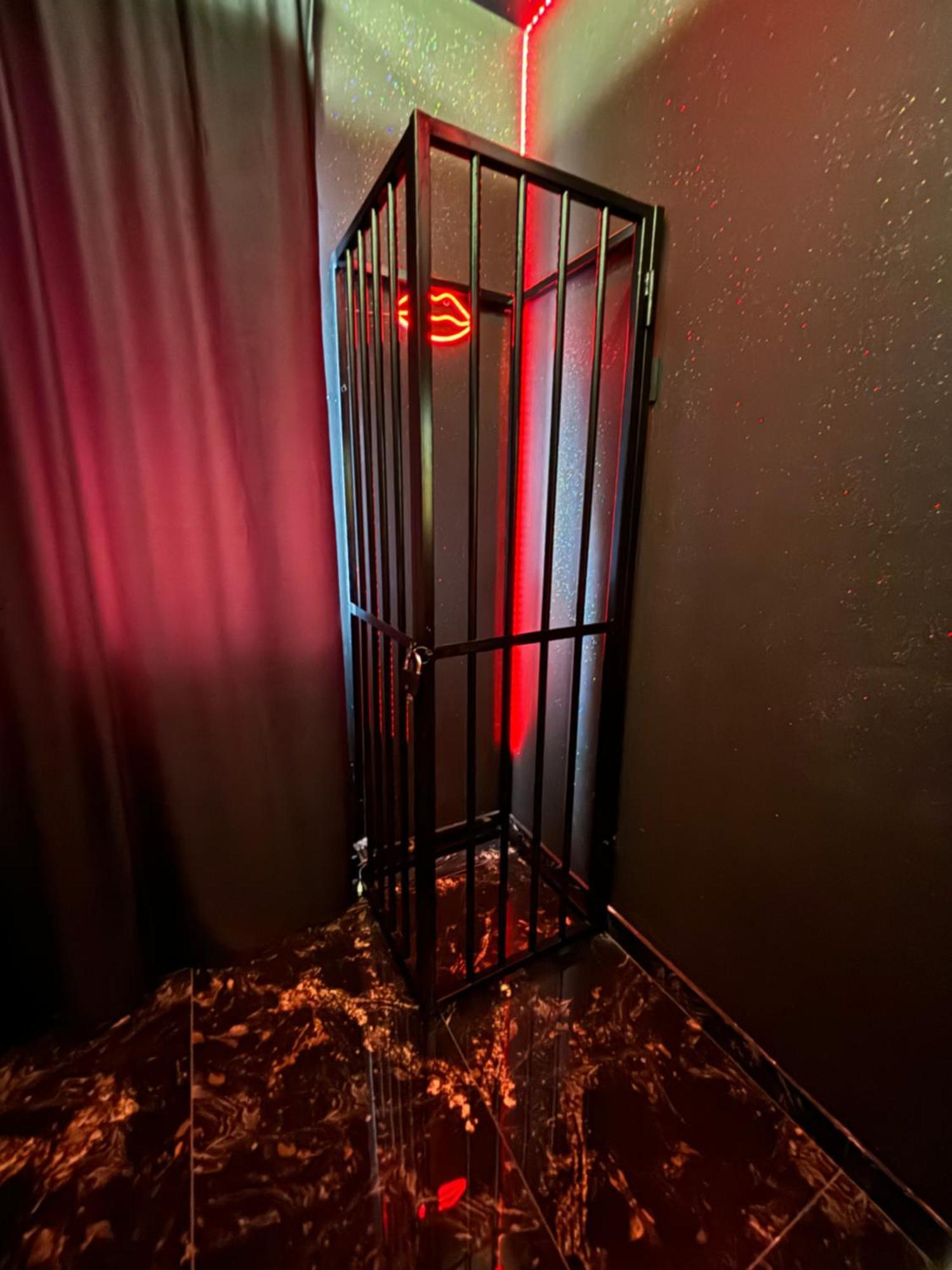Romeo Nights - Love Rooms - Adults Only Bukarest Exteriör bild