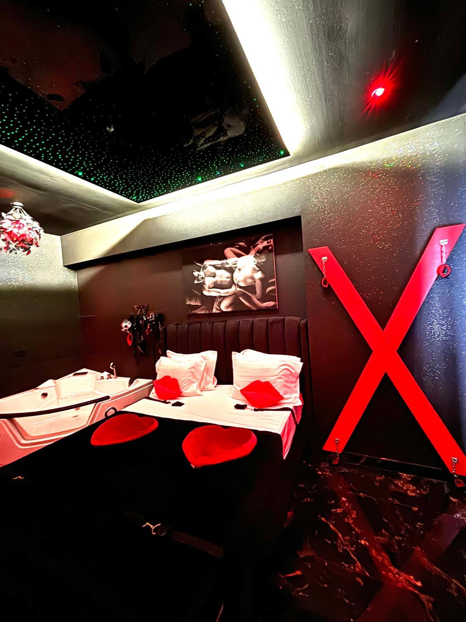 Romeo Nights - Love Rooms - Adults Only Bukarest Exteriör bild
