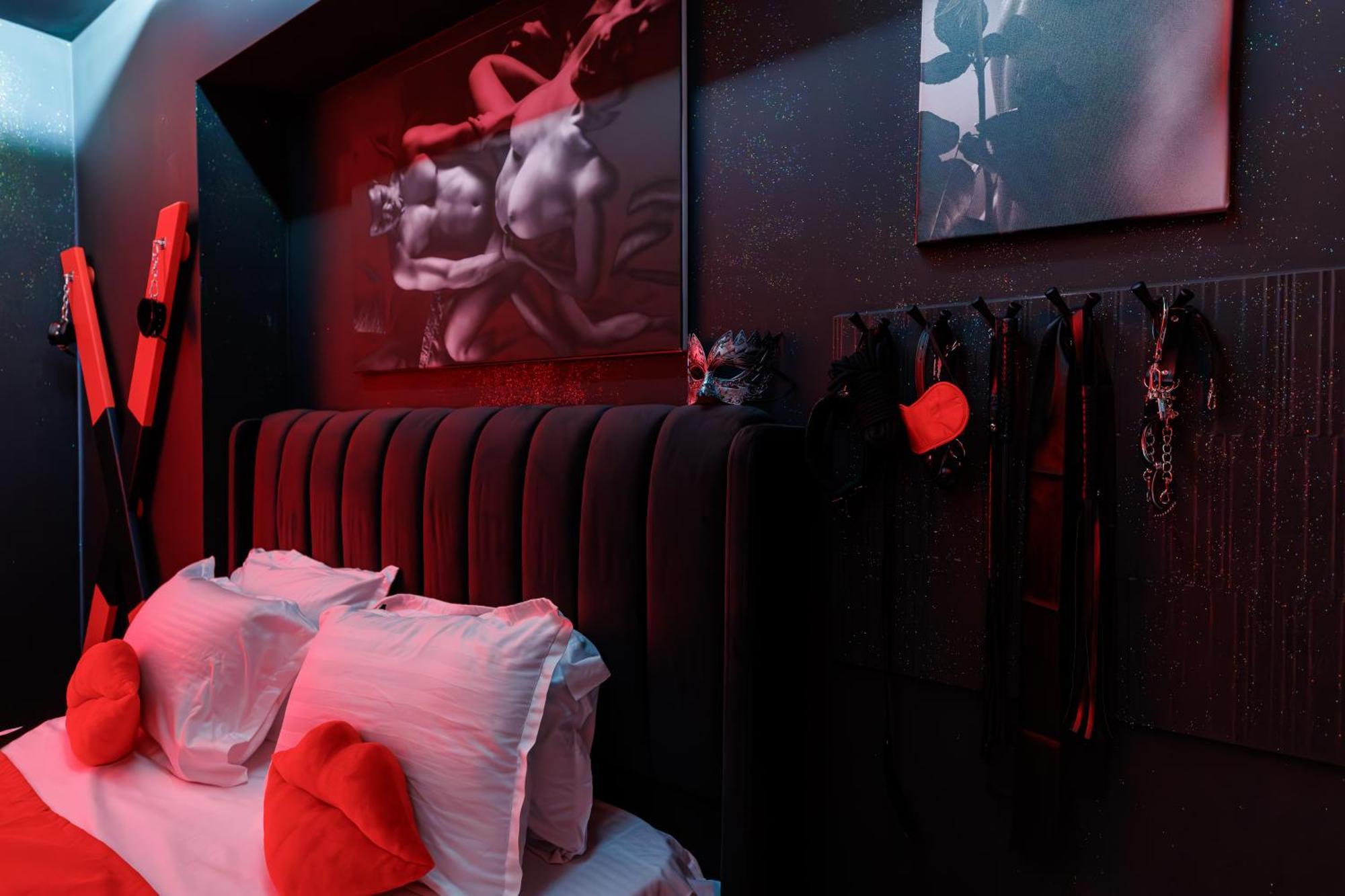 Romeo Nights - Love Rooms - Adults Only Bukarest Exteriör bild